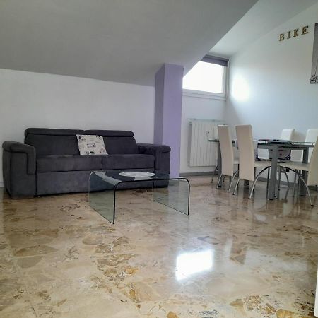 Bike House "Silver" Seriate Ngoại thất bức ảnh